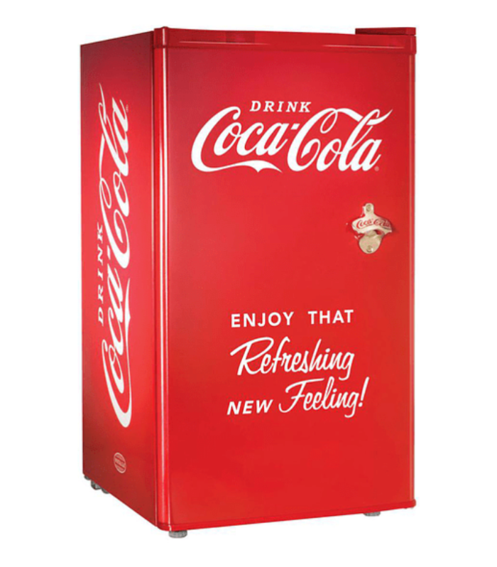 Frigobar Coca-Cola de 3.2 pies cúbicos.