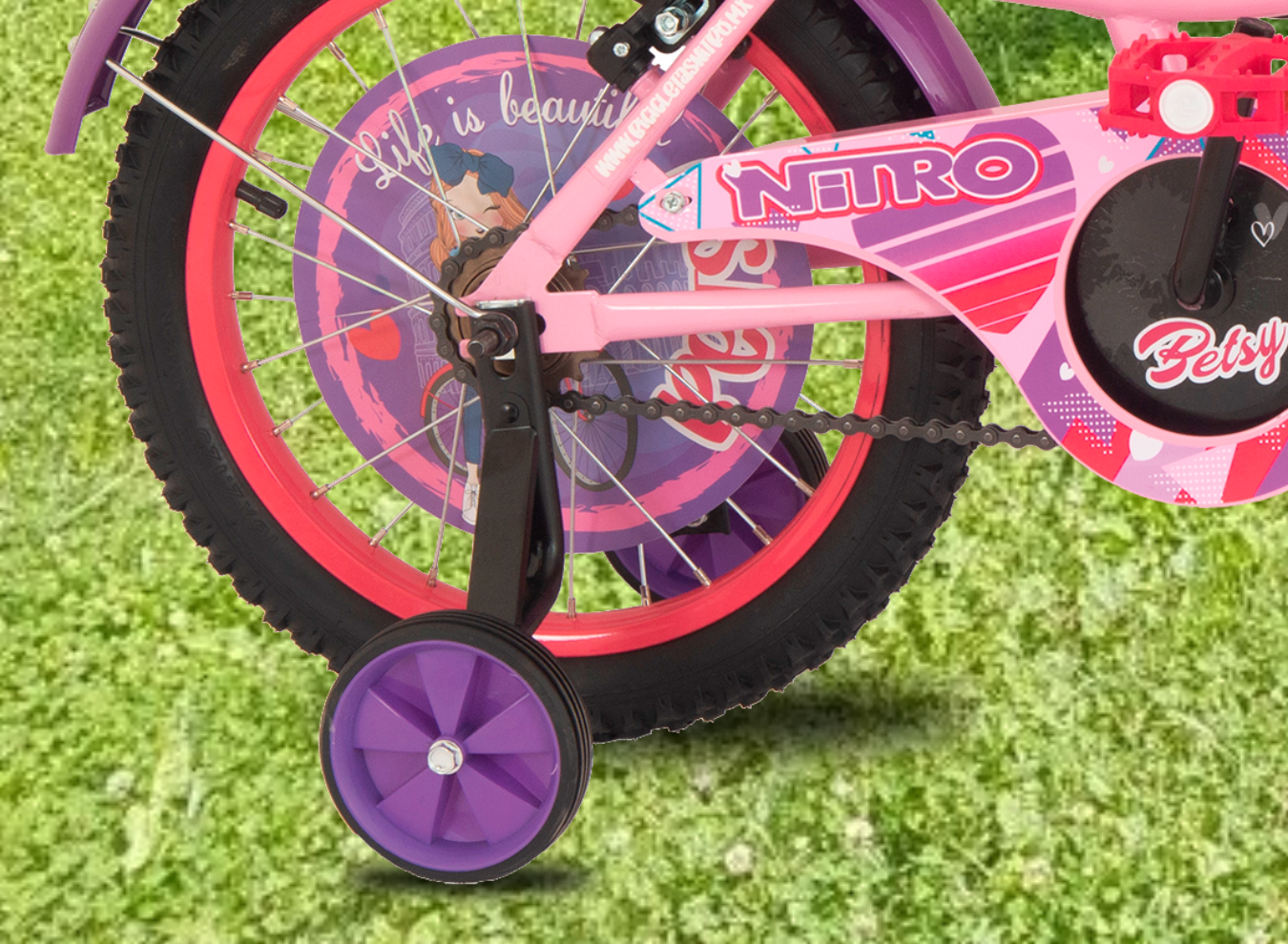 1_BETSY16P_1350 x 990_SITIO WEB_3